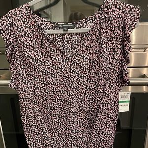 INC Floral ruffle sleeve top